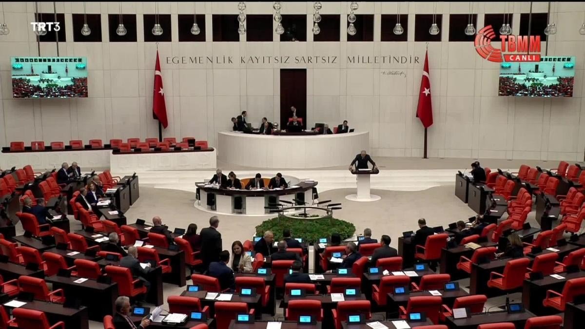 İYİ Parti’nin, "Doğu Türkistan'da yaşayan Uygur Türkleri ile Çin'in diğer