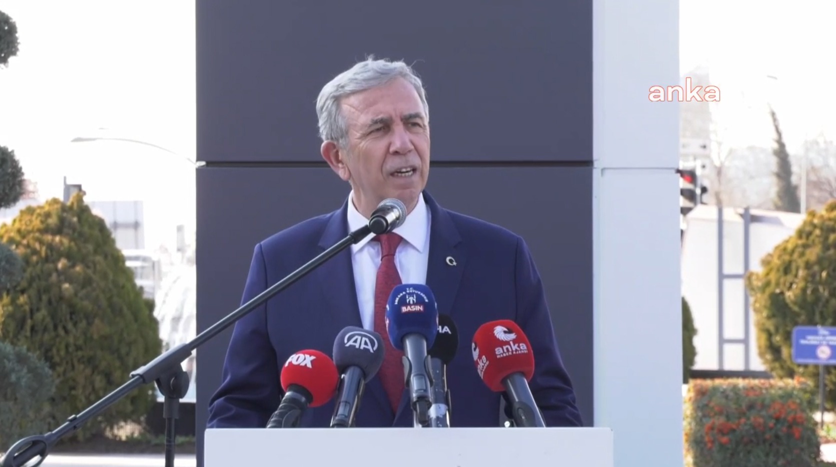 Ankara Büyükşehir Belediye (ABB) Başkanı Mansur Yavaş, “‘Annem karne hediyesi