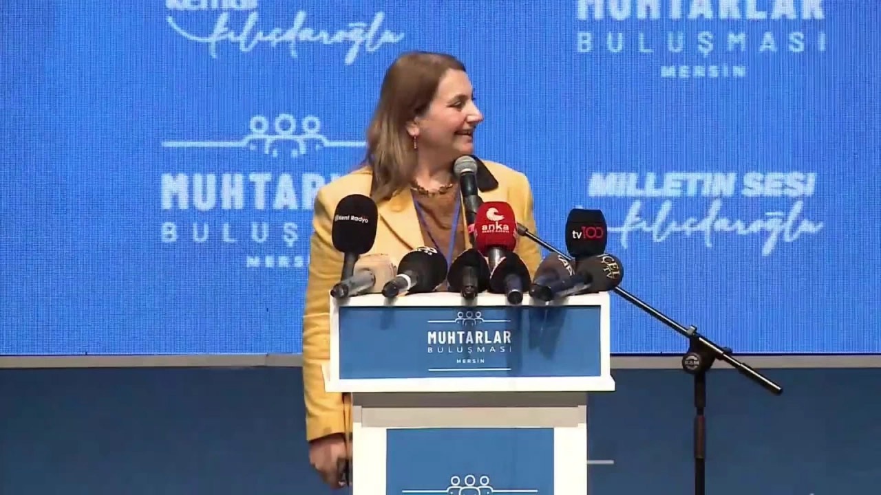CHP Genel Başkanı Kemal Kılıçdaroğlu, Mersin’de muhtarlar ile bir araya