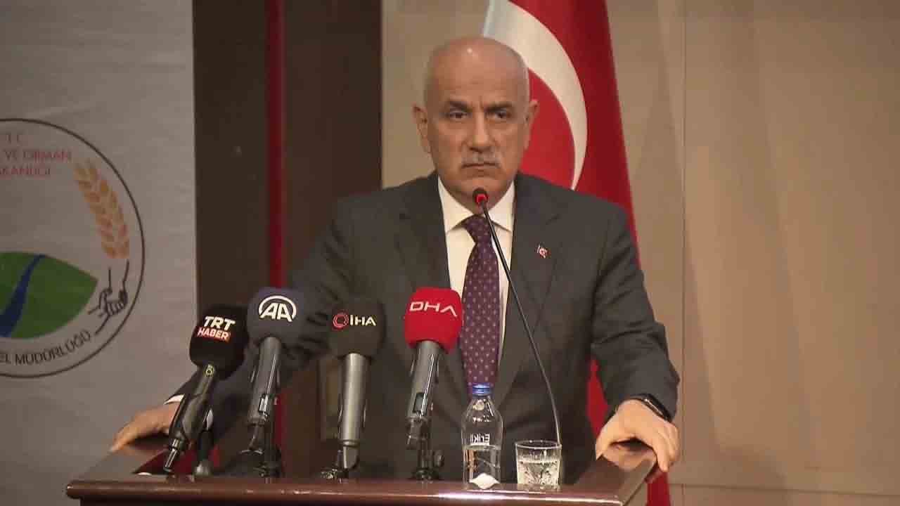 Tarım ve Orman Bakanı Vahit Kirişci, ‘Türkiye Tarımsal Kuraklıkla Mücadele