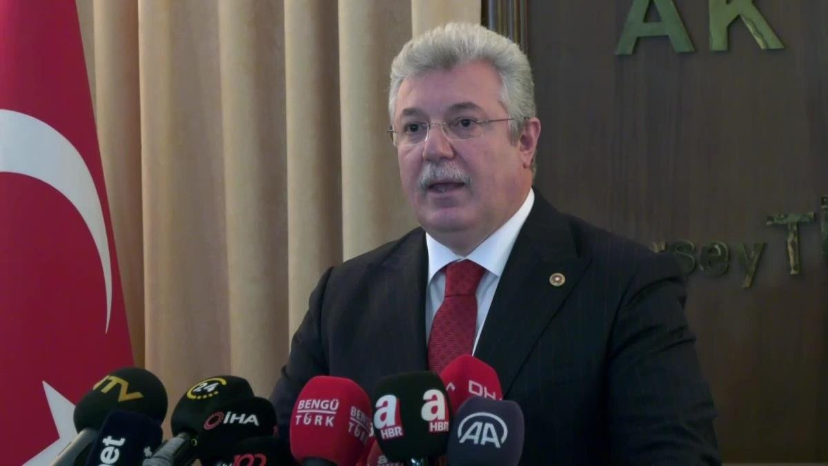 AKP, Emeklilikte Yaşa Takılanlarla İlgili Kanun Teklifini TBMM’ye Sundu AKP, emeklilikte yaşa takılanların (EYT) aylardır beklediği kanun teklifini bugün