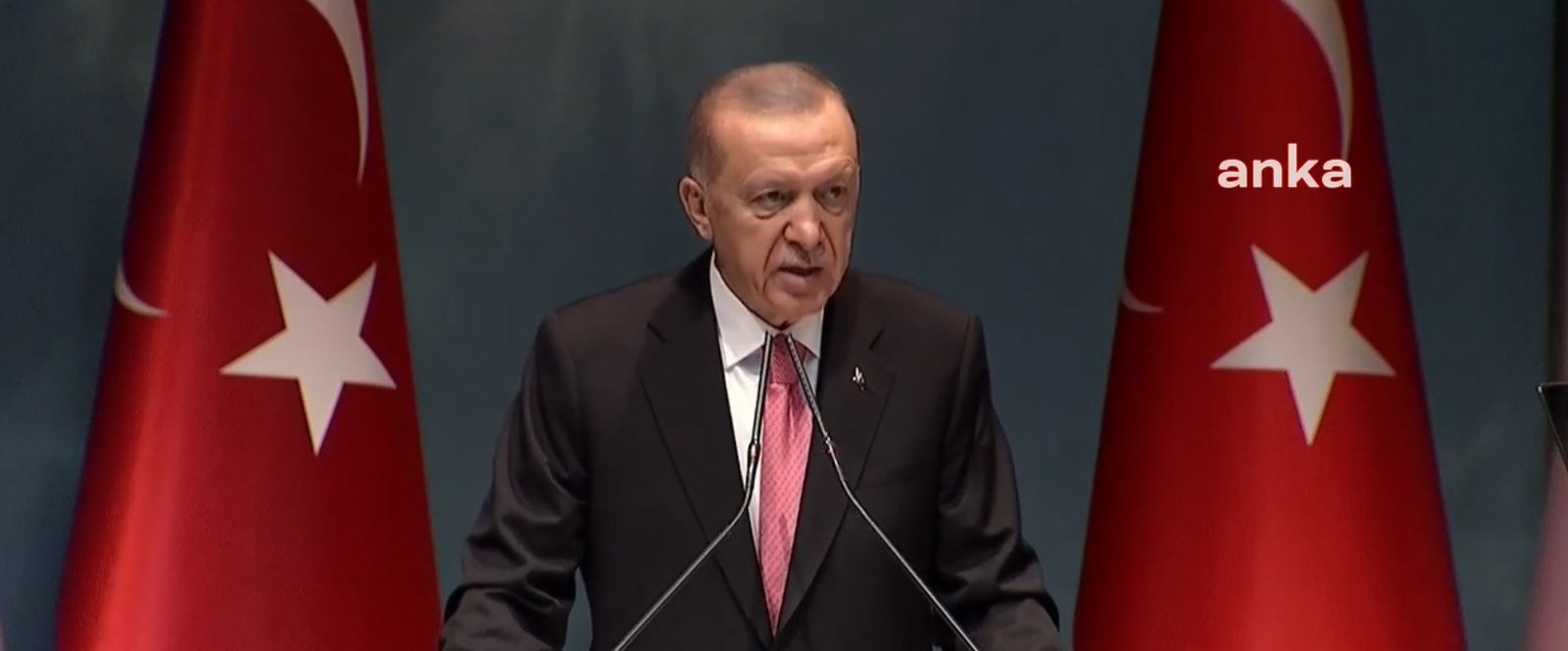 Cumhurbaşkanı Recep Tayyip Erdoğan, “Yeni bir imtihanın daha eşiğindeyiz. Mevsim