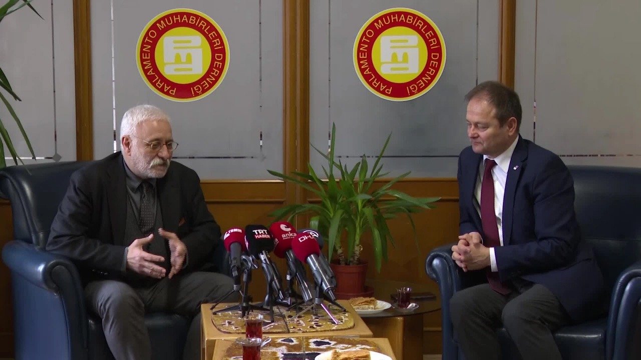 HDP ile Emek ve Özgürlük İttifakı olarak kendi adaylarını çıkaracakları