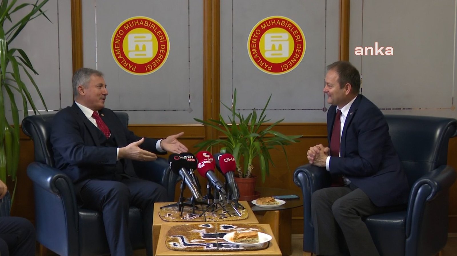 Gelecek Partisi Genel Başkan Yardımcısı Selçuk Özdağ, 10 Ocak Çalışan