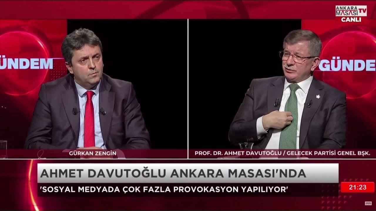 Gelecek Partisi Lideri Ahmet Davutoğlu, eski Ülkü Ocakları Başkanı Sinan