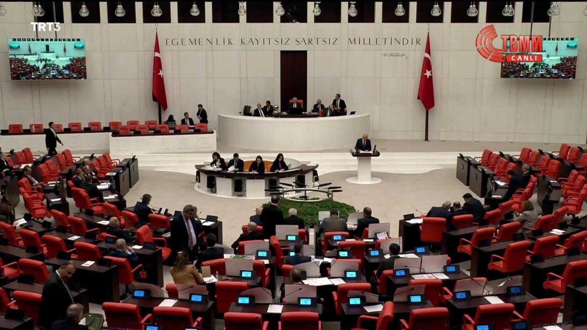 İYİ Parti’nin, devlet memurlarının siyasi faaliyette bulunmasının yol açtığı ahlaki