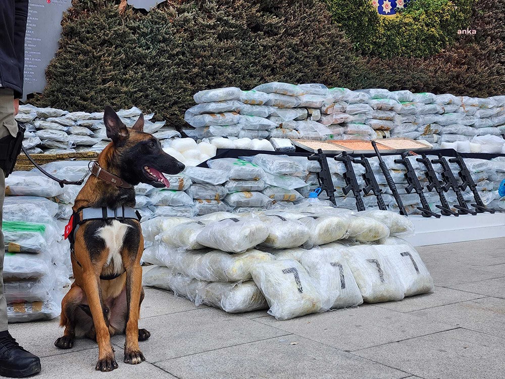 İstanbul Emniyet Müdürlüğü, yılın ilk üç haftasında 11 ilçede düzenlenen