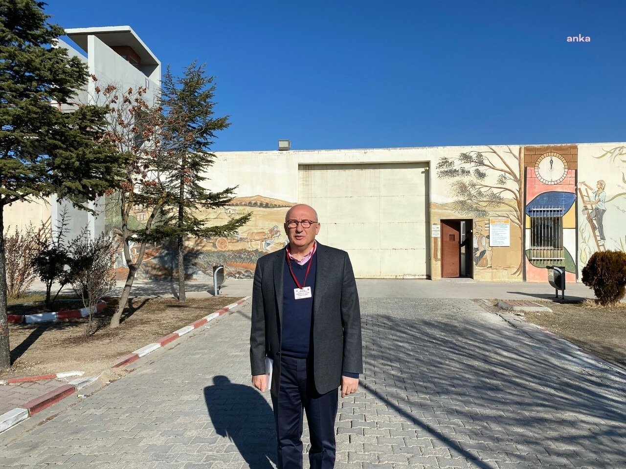 Utku Çakırözer, 28 Şubat Hükümlüsü Hakkı Kılınç’ın Mesajını Aktardı: “Bir Kumpasla Karşı Karşıyayız. Ergenekon, Balyoz’dan Hiç Farkı Yok Bize Yaşatılanın” CHP Eskişehir Milletvekili Utku Çakırözer, 28 Şubat davasında ömür boyu