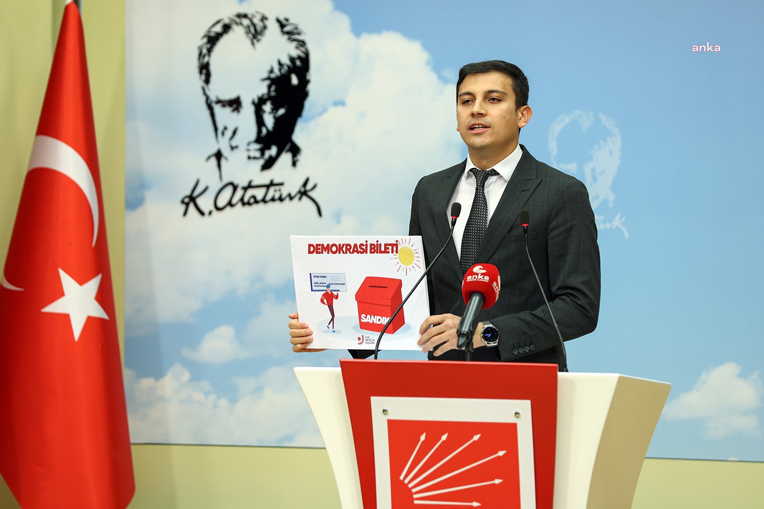 CHP Gençlik Kolları Genel Başkanı Gençosman Killik, “Biz biliyoruz ki