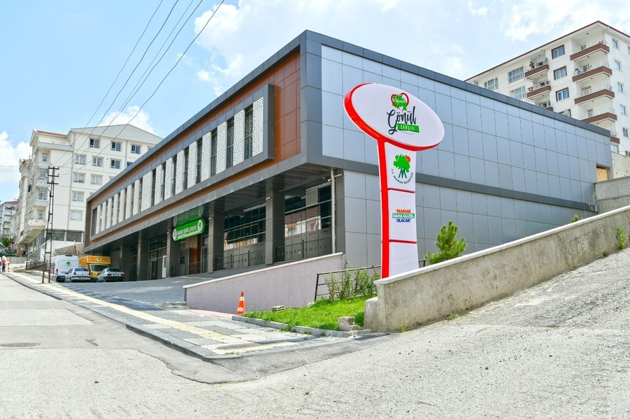 Maddi yardıma muhtaç vatandaşlara yiyecek, giyecek, yakacak, barınma,temizlik malzemesi, kırtasiye,