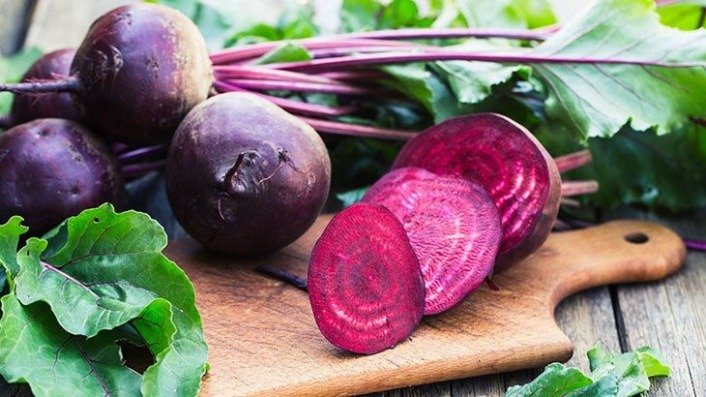 Uzman Diyetisyen Didem Yıldız Küçük konu hakkında bilgiler verdi. 
Alzheimer’den korur! 
Kırmızı pancar içeriğindeki C