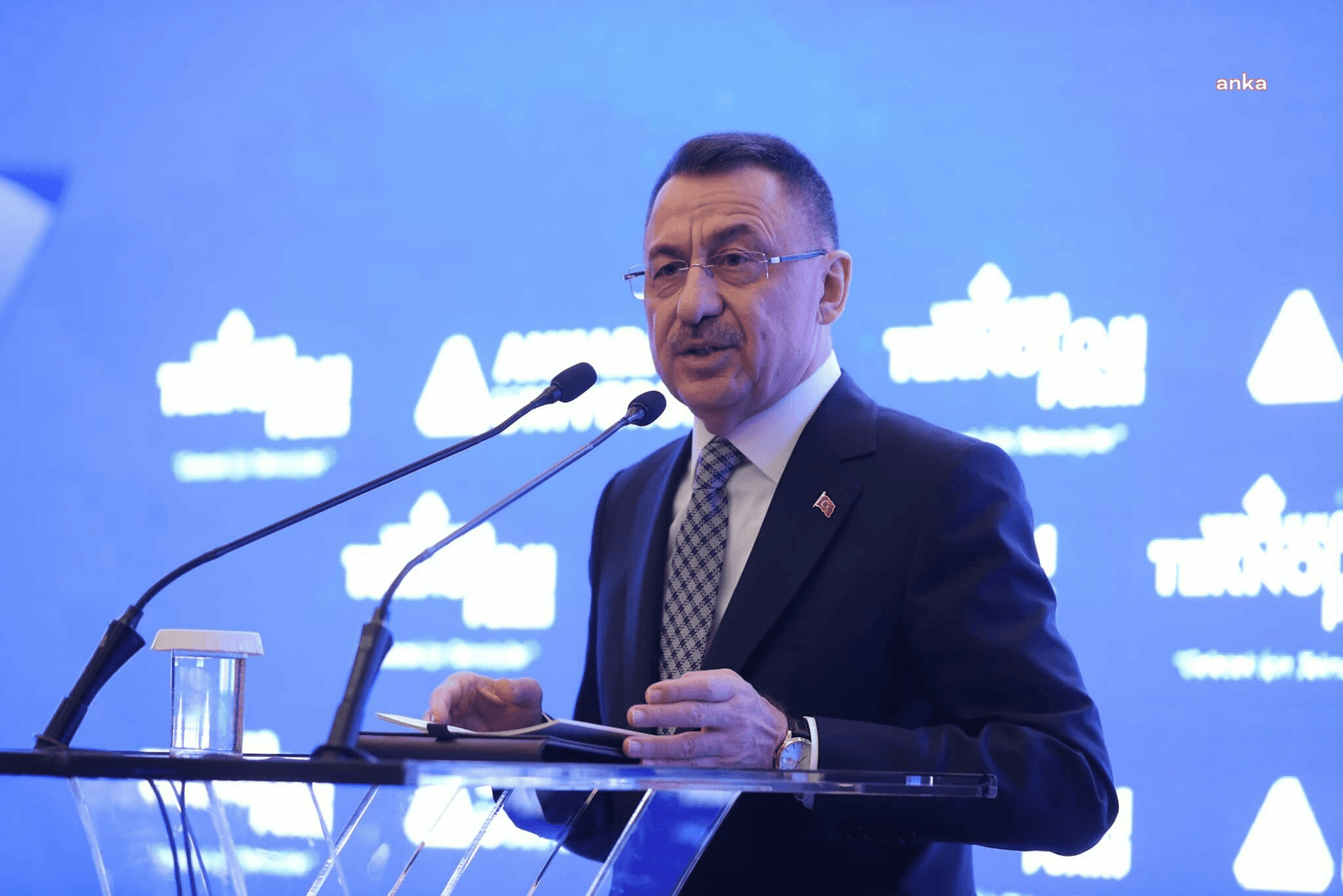 Fuat Oktay: “Toplam İtibariyle 1541 Hayatını Kaybeden Vatandaşımız Var” Cumhurbaşkanı Yardımcısı Fuat Oktay, “Toplam itibariyle 1.541 hayatını kaybeden vatandaşımız