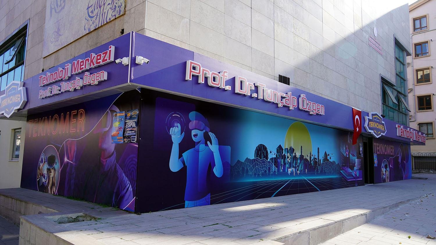 TEKNOMER Online Eğitim İçin Kapılarını Üniversitelilere Açtı Keçiören Belediyesi Prof. Dr. Tunçalp Özgen Teknoloji Merkezi (TEKNOMER) deprem