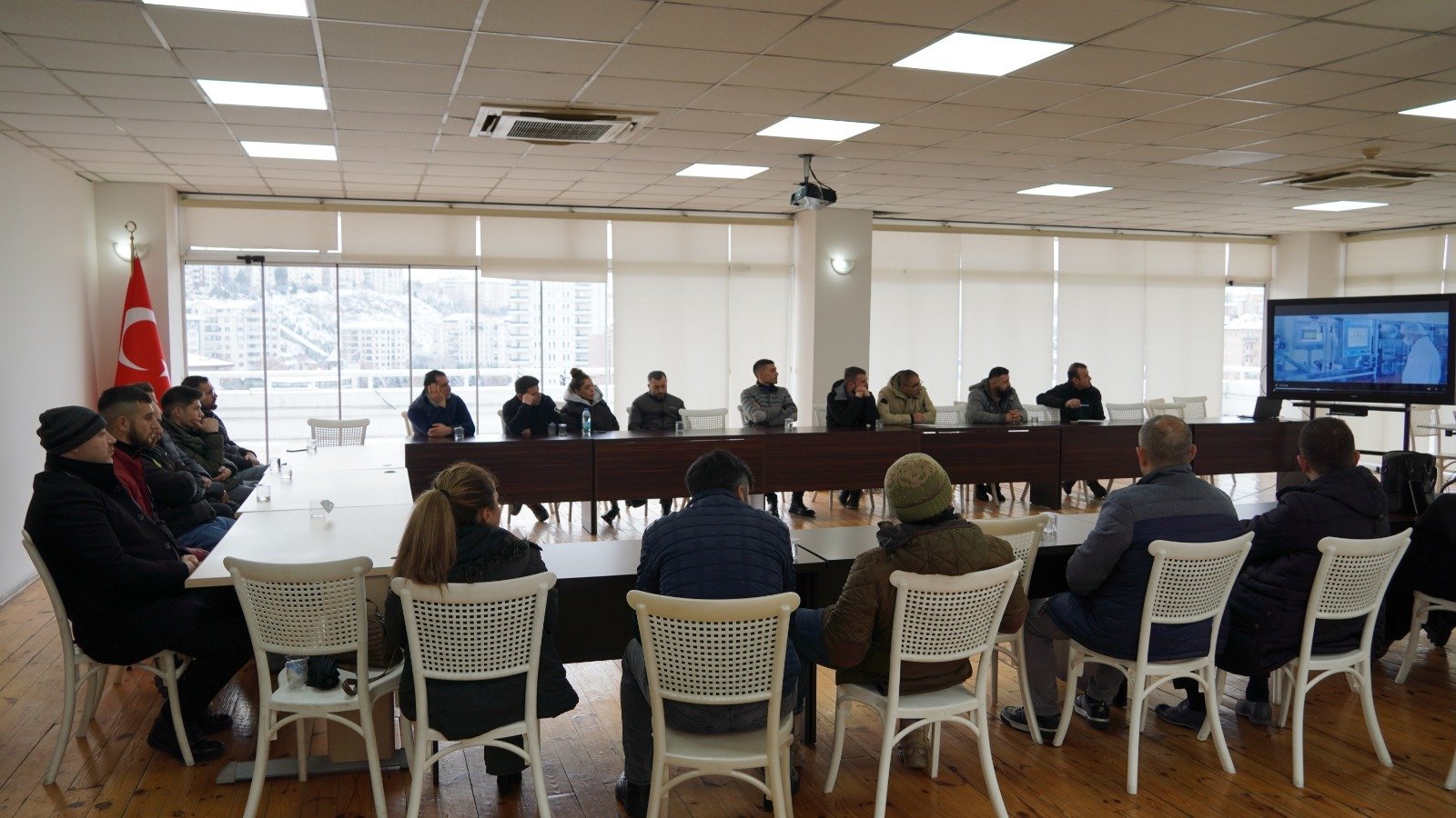 Kariyer Ofisinden İstihdam İçin Yeni Mülakat Keçiören Belediyesinin iş başvuru merkezi olan Kariyer Ofisi işverenle iş