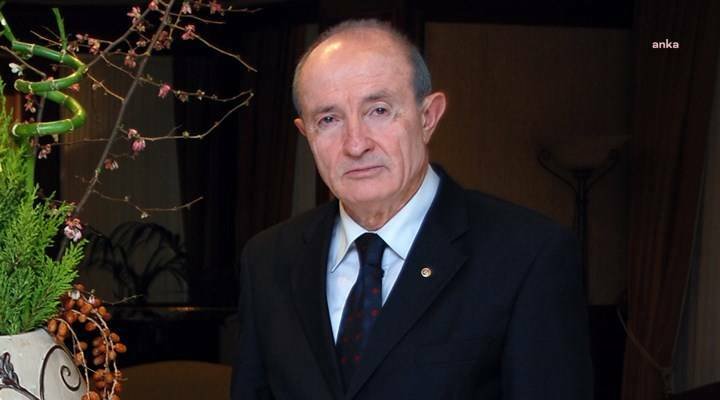 Yargıtay Onursal Cumhuriyet Başsavcısı Vural Savaş (85) Ankara’da tedavi gördüğü