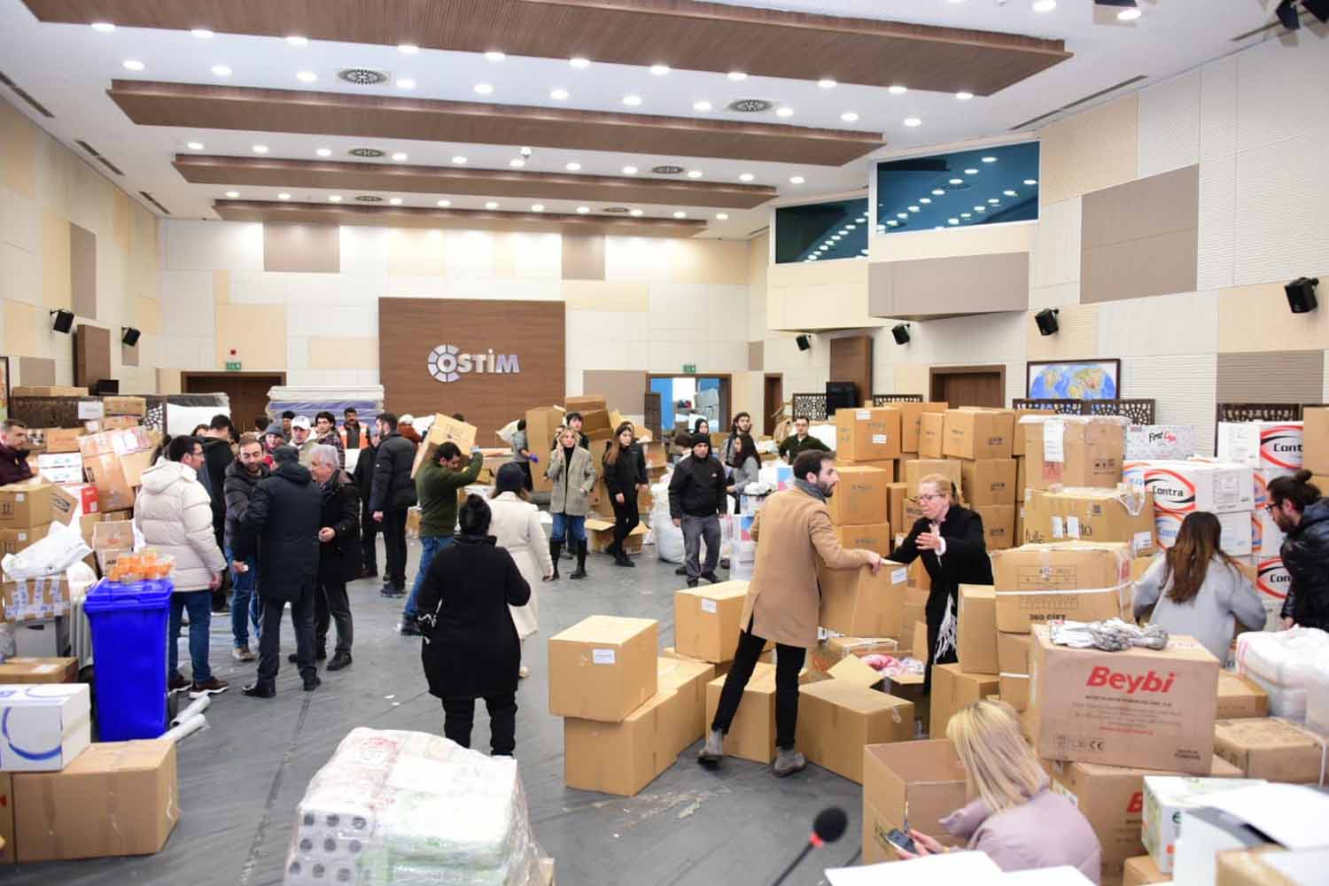 Ülkemizde yaşanan deprem felaketi sebebiyle afet bölgesine yardım amacıyla Ankara