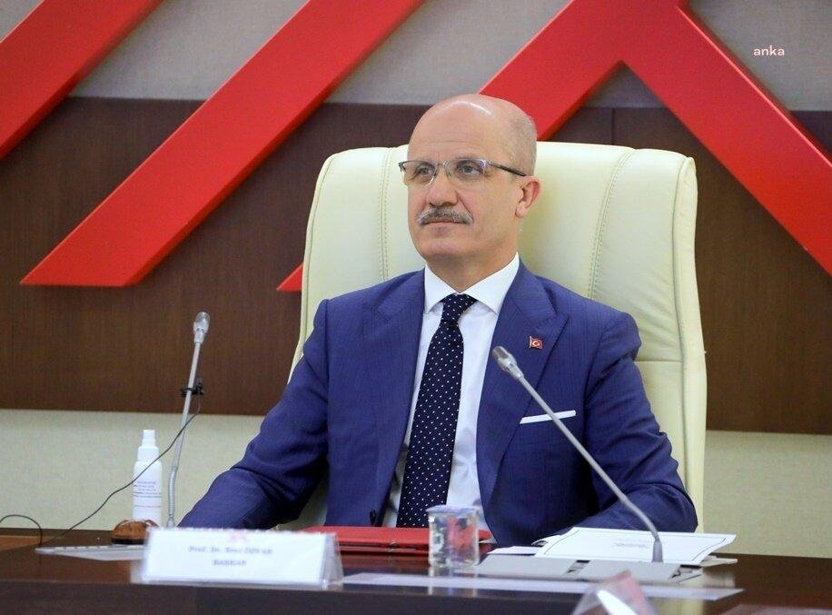 Yükseköğretim Kurulu (YÖK) Başkanı Prof. Dr. Erol Özvar, üniversitelerde bahar