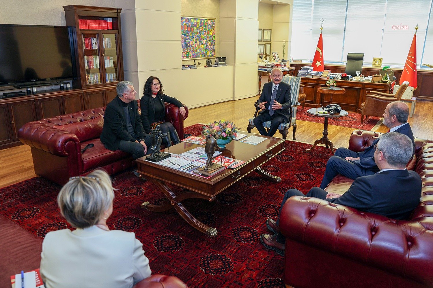 Kılıçdaroğlu, Sol Parti Yöneticileri İle Bir Araya Geldi CHP Genel Başkanı Kemal Kılıçdaroğlu, Sol Parti’nin Başkanlar Kurulu üyeleri