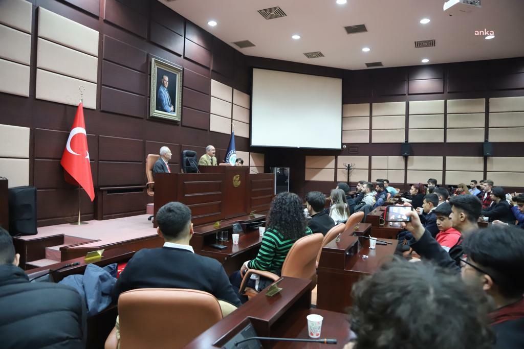 6'ncı Halkçı Liseliler Genel Seçimi ve Çalıştayı için Eskişehir’e giden