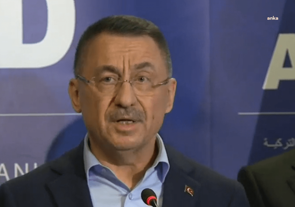 Cumhurbaşkanı Yardımcısı Fuat Oktay, 00.10’da yaptığı açıklamada, “5894 hayatını kaybeden