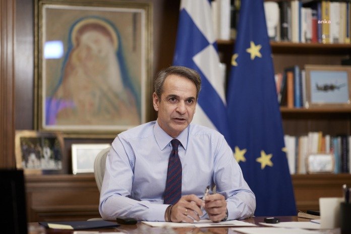 Yunanistan Başbakanı Kiriakos Miçotakis, "İçimizi acıyla dolduran görüntüleri, bizi umutla