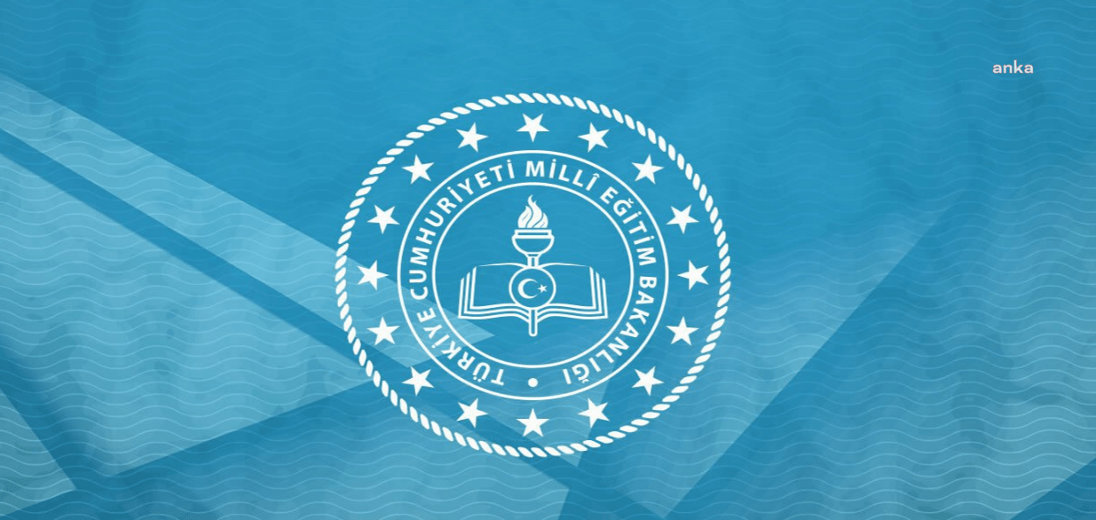 Açık Öğretim Okulları İlk Kayıt ve Kayıt Yenileme İşlemleri 3 Nisan Tarihine Kadar Uzatıldı Millî Eğitim Bakanlığı, deprem nedeniyle; açık öğretim okulları ilk kayıt