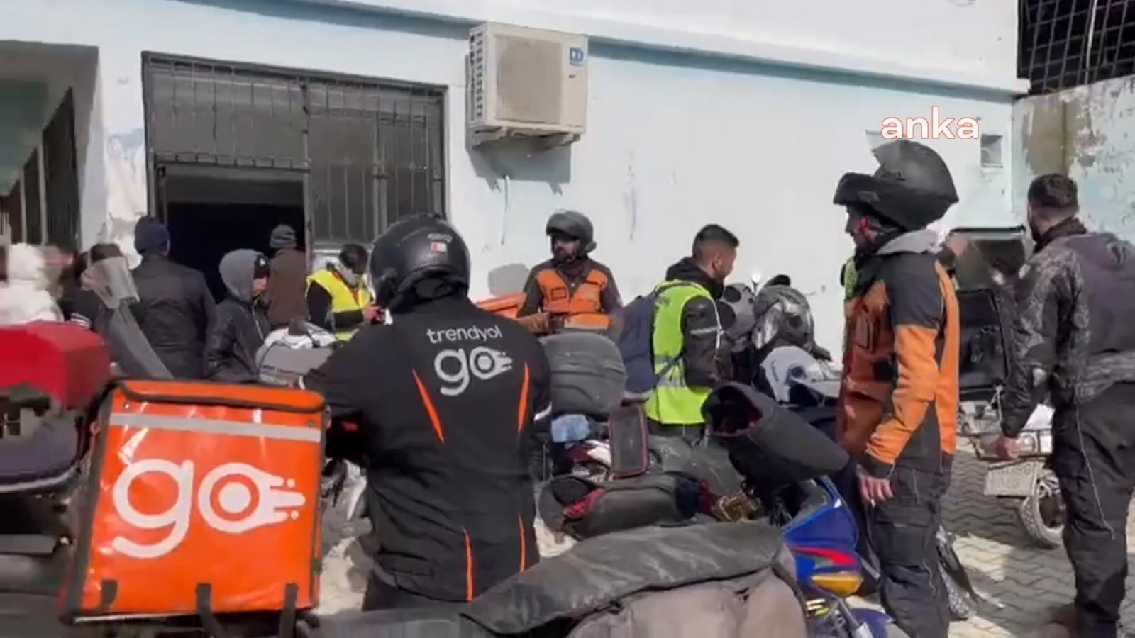 Ankara Büyükşehir Belediye (ABB) Başkanı Mansur Yavaş, “Ankara’dan gelen 300'e