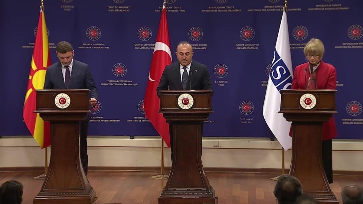 Mevlüt Çavuşoğlu: Bu Zor Dönemde AGİT ve Üye Ülkelerin Dayanışmasını Unutmayacağız Dışişleri Bakanı Mevlüt Çavuşoğlu, Avrupa Güvenlik ve İşbirliği Teşkilatı (AGİT)