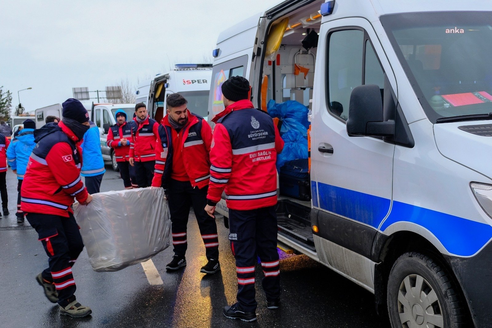 İstanbul Büyükşehir Belediyesi’ne (İBB) bağlı arama kurtarma ekipleri, Kahramanmaraş merkezli