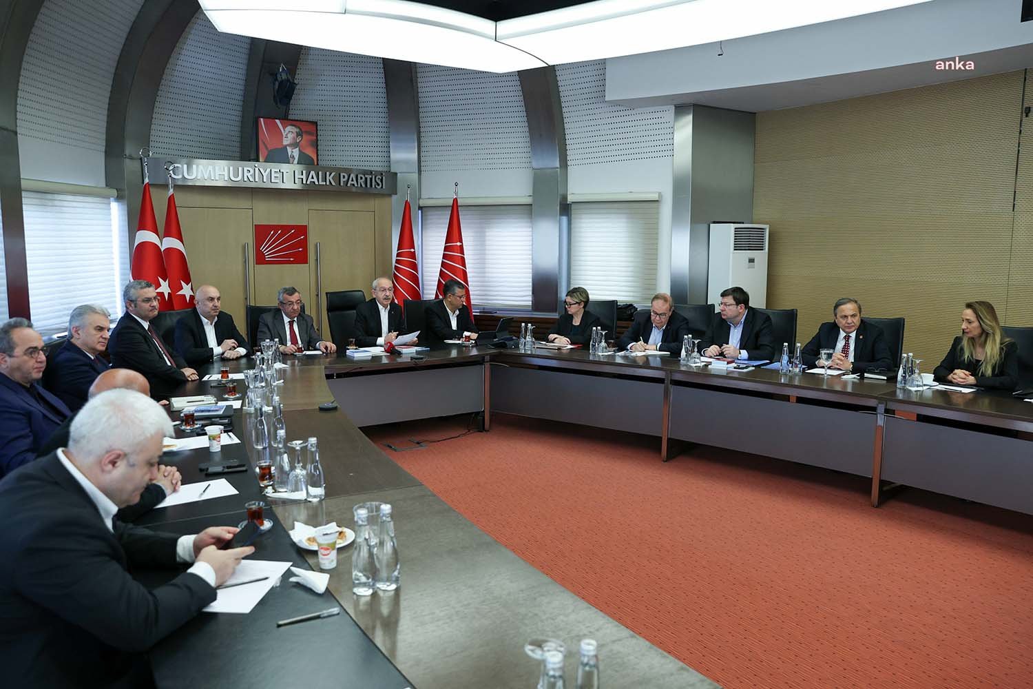 CHP Grubu, bugün partinin genel merkezinde basına kapalı olarak toplandı.