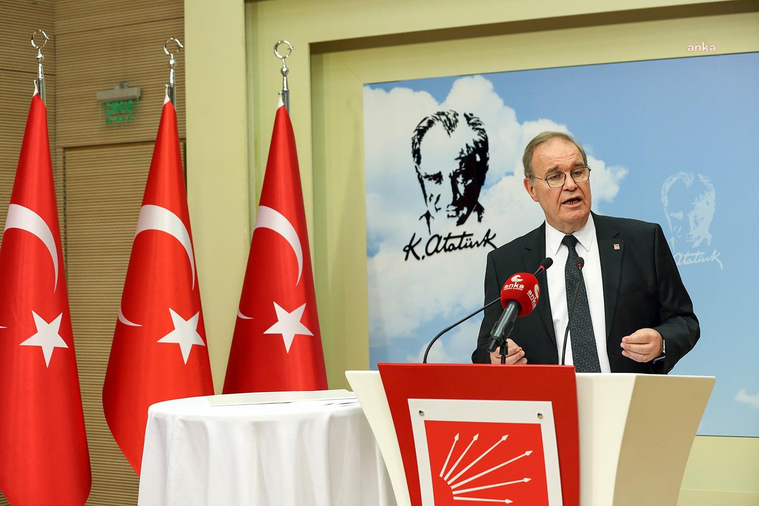 CHP Sözcüsü Faik Öztrak, "Milletimizle sahada birlik ve beraberlik içindeyiz.