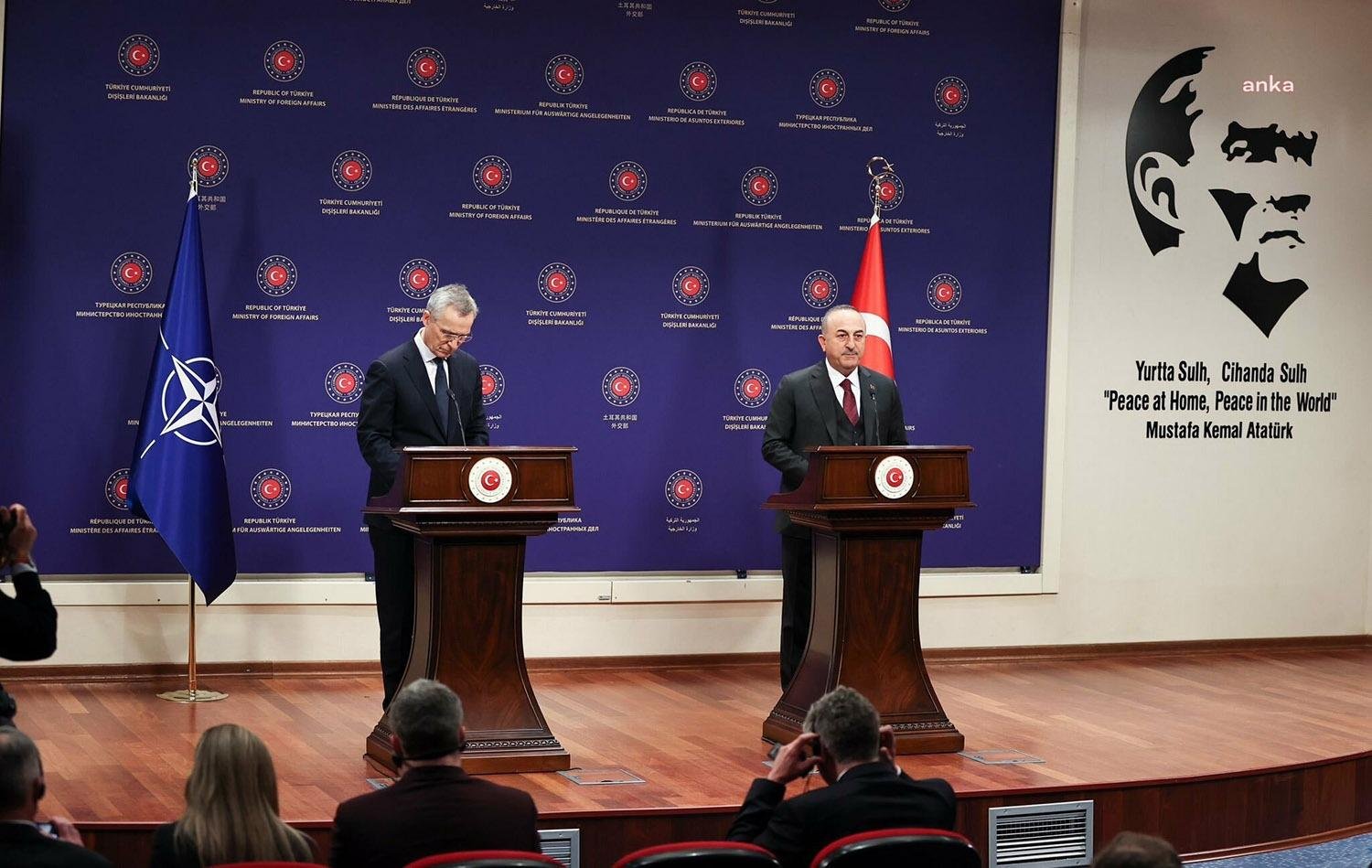 Dışişleri Bakanı Mevlüt Çavuşoğlu, NATO Genel Sekreteri Jens Stoltenberg ile