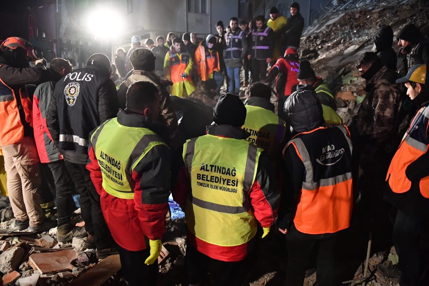 Altındağ Belediyesi, geçtiğimiz yıllarda yaşanan Elazığ-Malatya ve İzmir depremlerinde olduğu