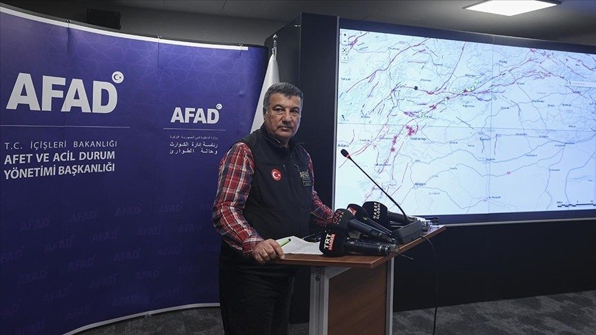 Afet ve Acil Durum Yönetimi (AFAD) Başkanı Yunus Sezer, deprem