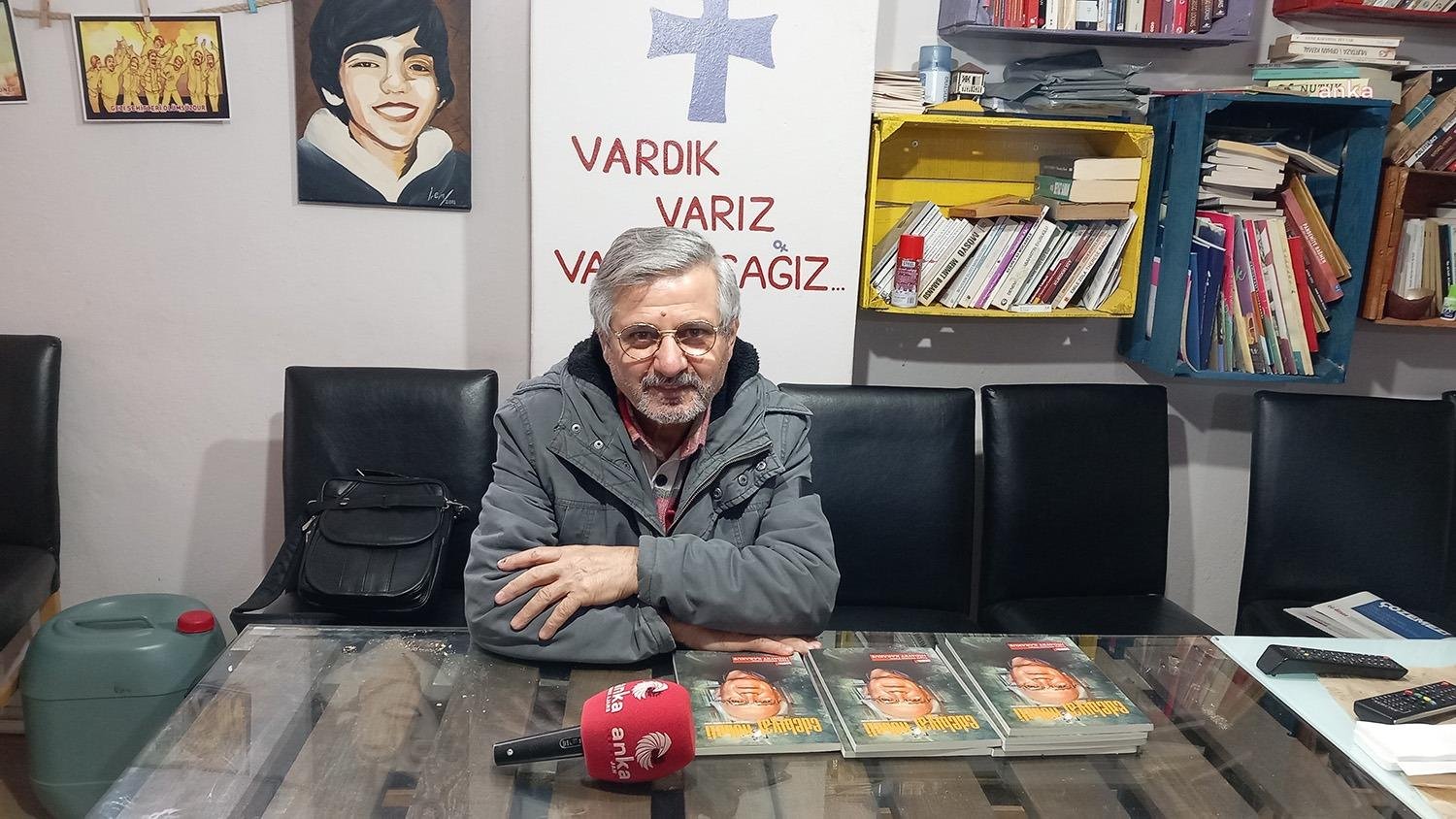 Samsunlu Dergi Sahibi Celal Karaca, PTT’nin Kargo Ücretine Zam Yapmasına Tepki Gösterdi: “Sırtımıza Müthiş Bir Yük Bindi” PTT’nin dergi taşıma ücretine zam yapması, Anadolu’nun birçok kentinde çıkardıkları