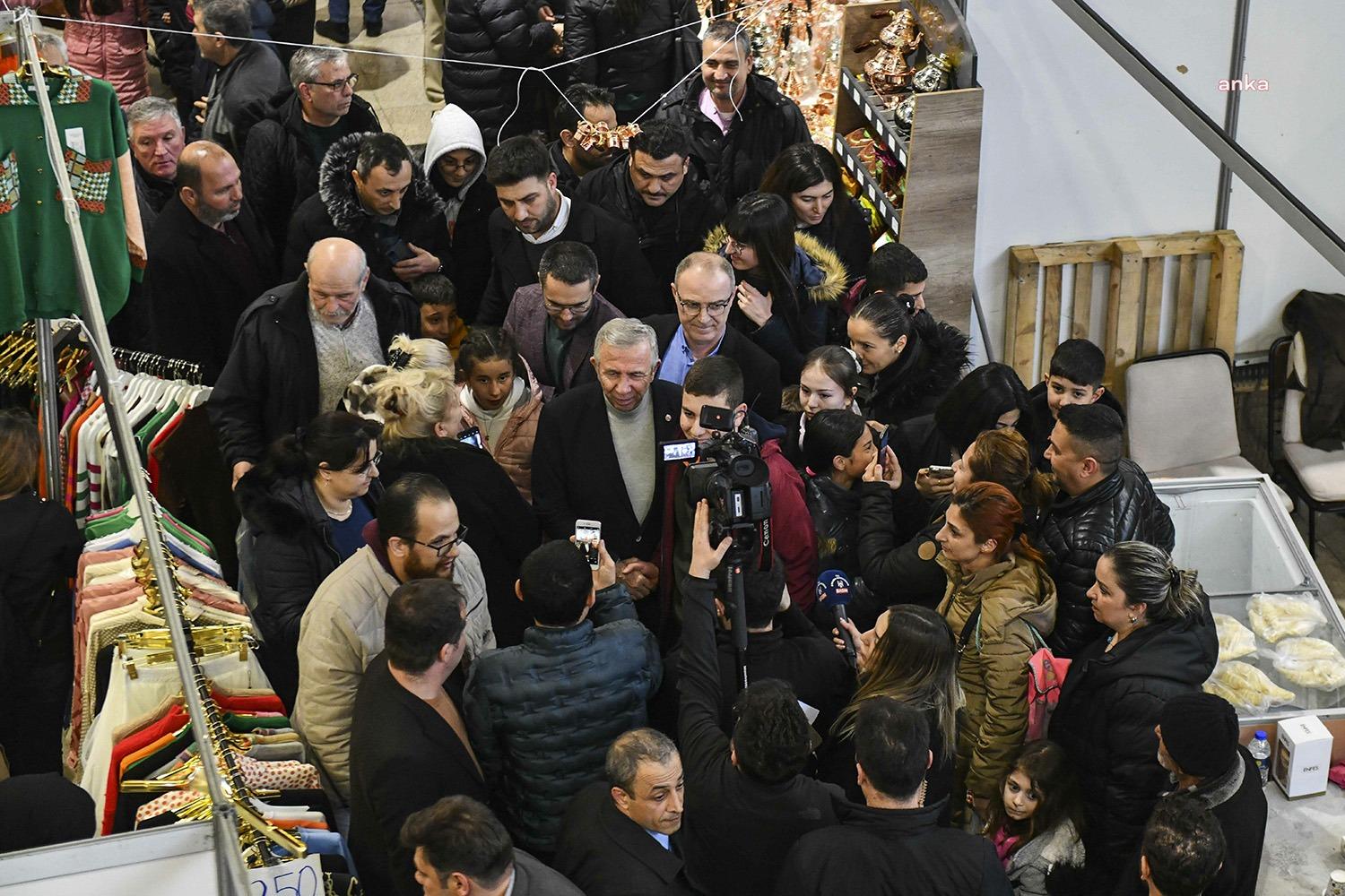 Ankara Büyükşehir Belediye (ABB) Başkanı Mansur Yavaş, depremden etkilenen Kahramanmaraşlı