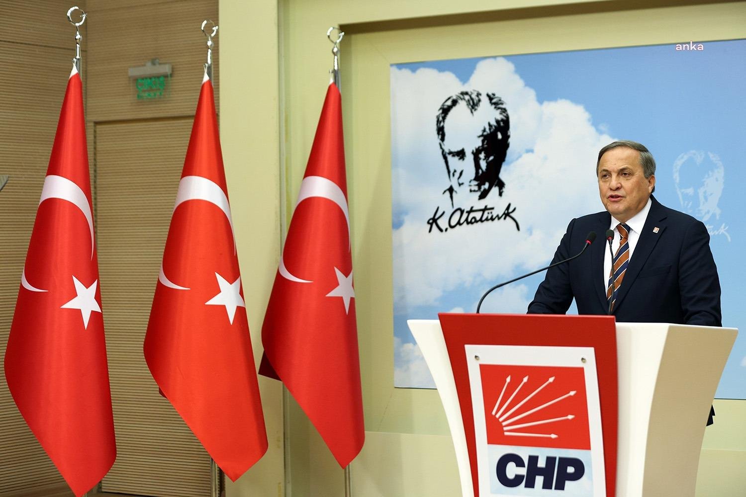 CHP’nin yerel yönetimlerden sorumlu Genel Başkan Yardımcısı Seyit Torun, “6