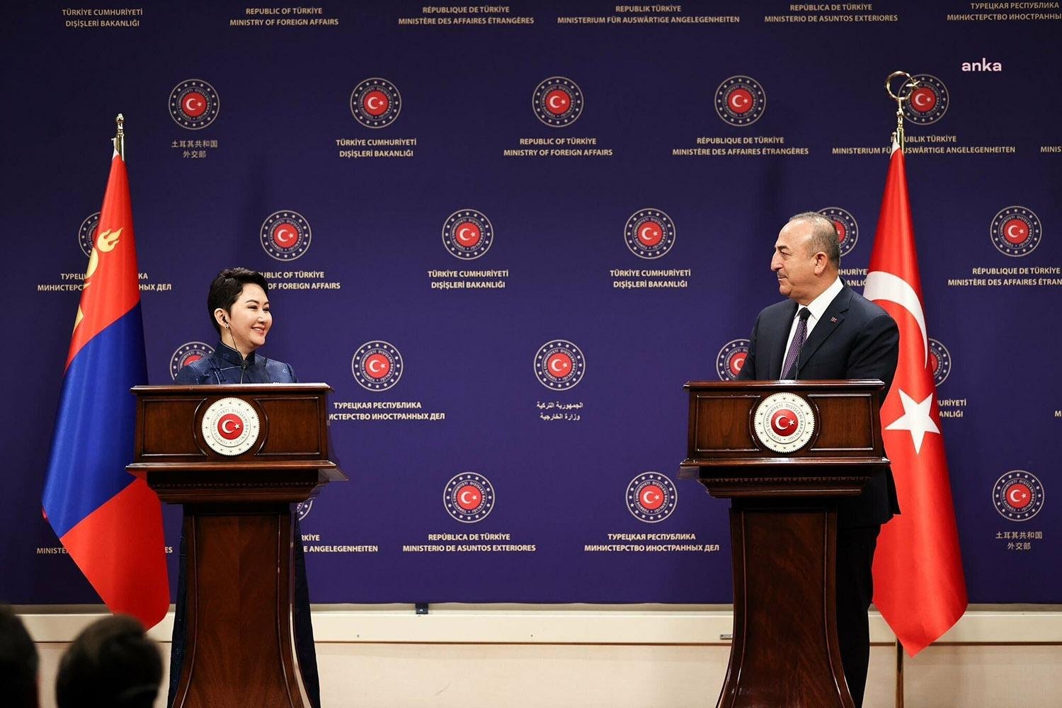 Dışişleri Bakanı Mevlüt Çavuşoğlu, Moğolistan Dışişleri Bakanı Batmunkh Battsetseg ile