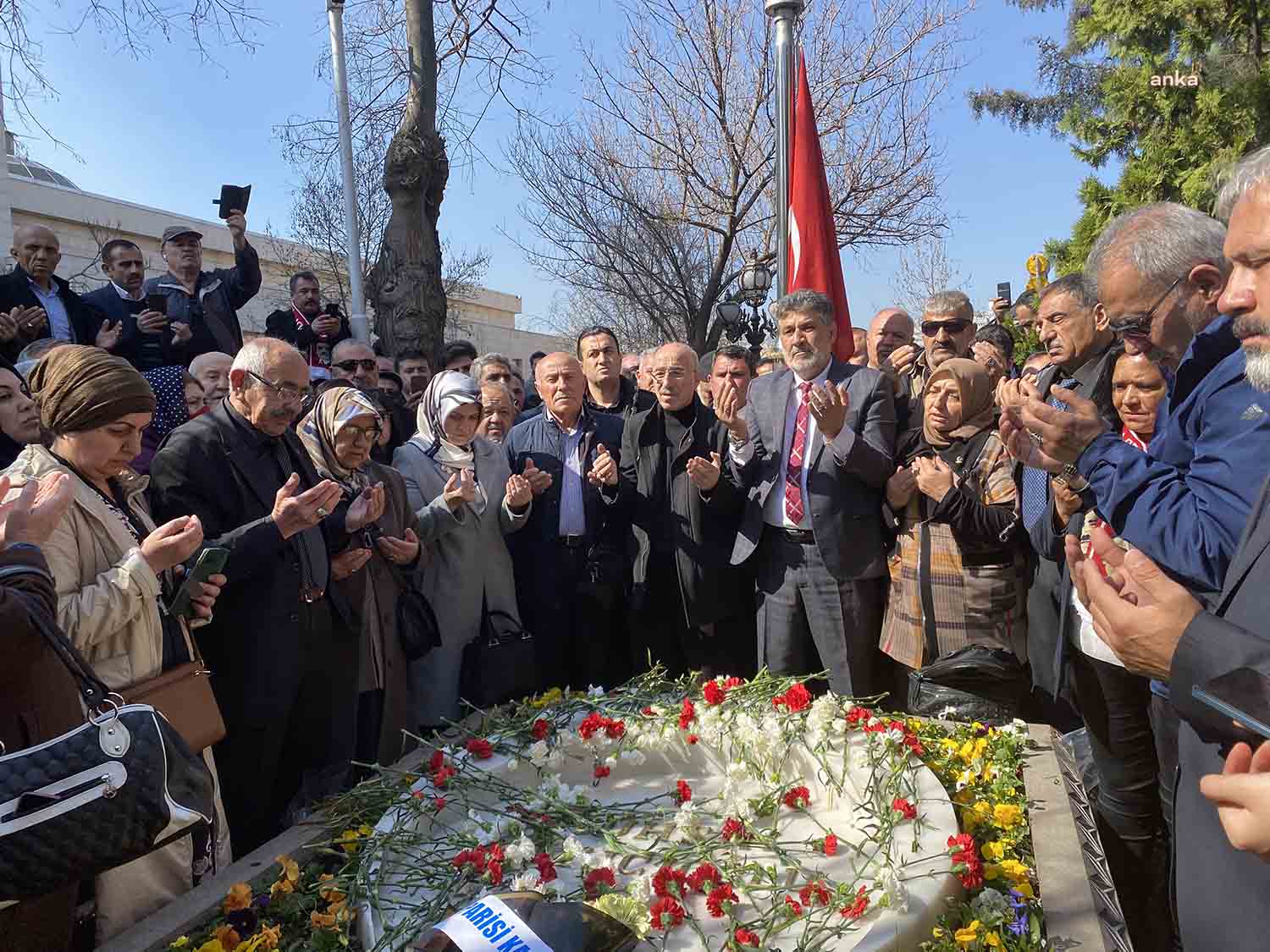 Milli Yol Partisi Genel Başkanı Remzi Çayır, Muhsin Yazıcıoğlu’nun 14’üncü