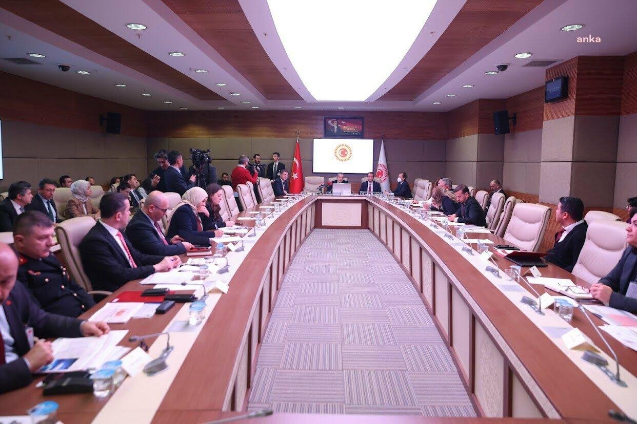 İsmailağa Cemaati’ne bağlı Hiranur Vakfı’nın kurucusu Yusuf Ziya Gümüşel’in kızını