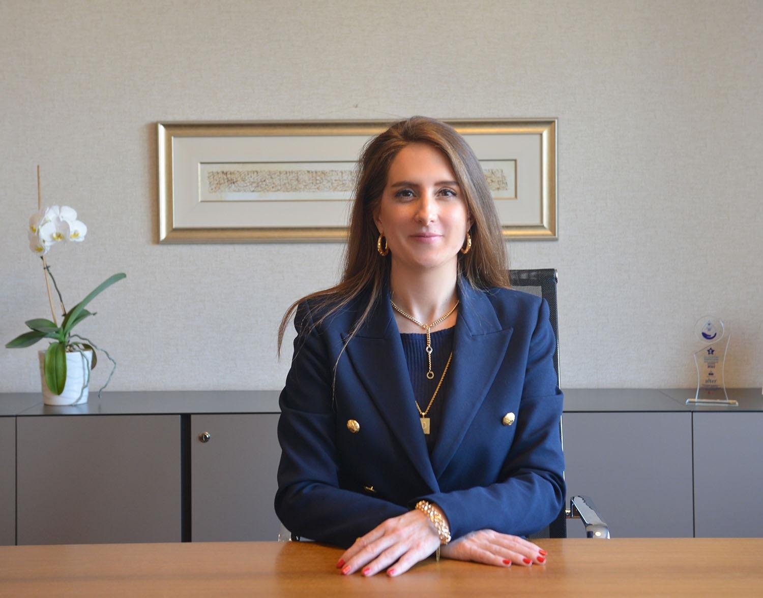 Depreme Karşı “Mikrobölgeleme” Uyarısı Büyük depremin ardından afetzede illerin yeniden inşası gündeme gelirken, Alter