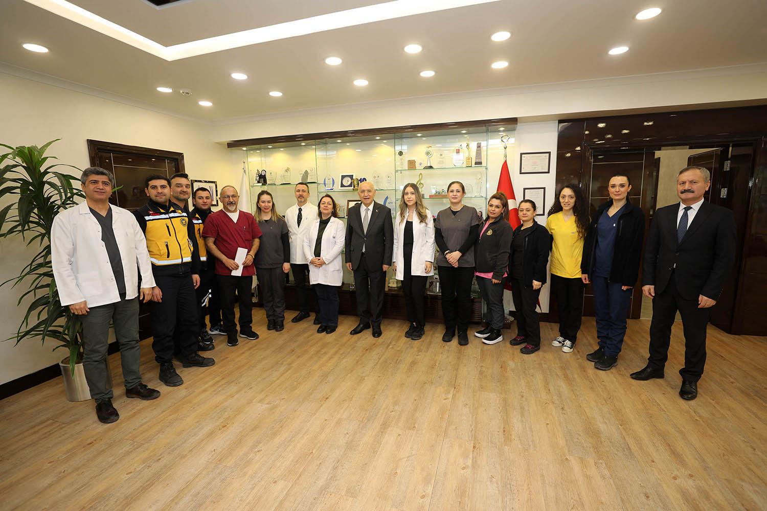 Yenimahalle Belediye Başkanı Fethi Yaşar, 14 Mart Tıp Bayramı nedeniyle,