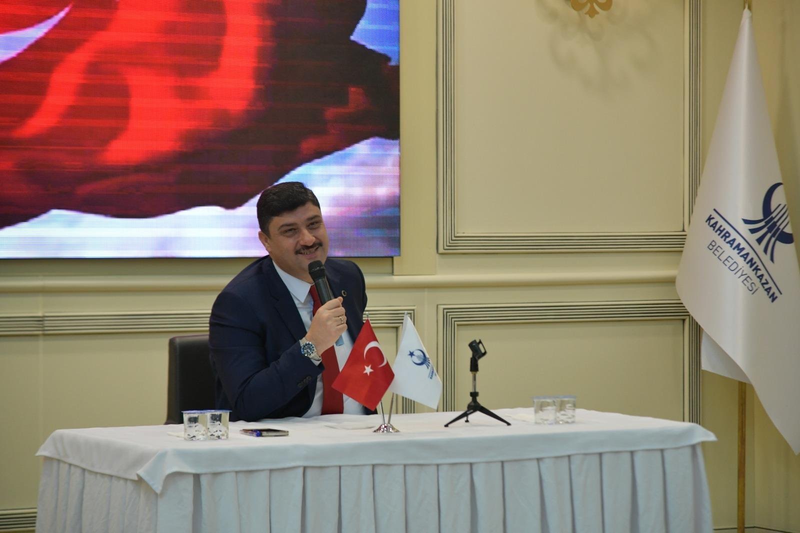 Kahramankazan Belediye Başkanı Serhat Oğuz, EYT ile emekliliğe hak kazanan