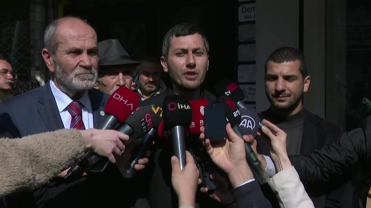 SOL Parti Başkanlar Kurulu üyesi Önder İşleyen, CHP Genel Başkanı