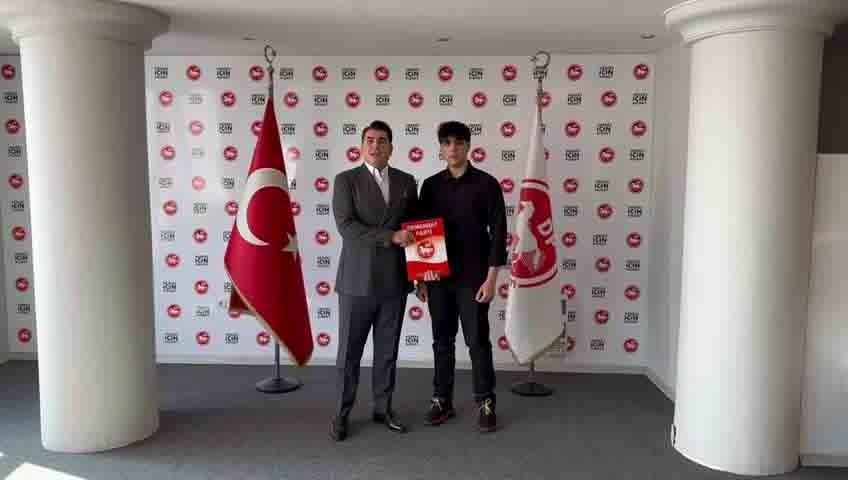 Demokrat Parti İstanbul İl Başkanı Ekrem Eray Arda, iki ay