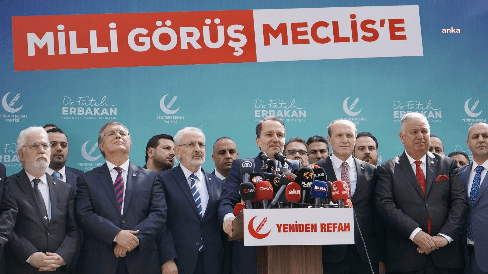 Yeniden Refah Partisi Genel Başkanı Fatih Erbakan, prensipler noktasında anlaştıkları