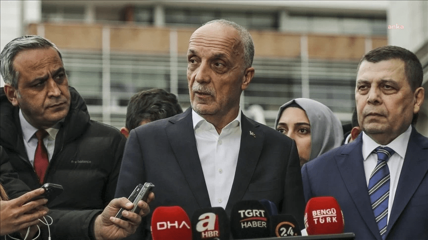 Cumhurbaşkanı Recep Tayyip Erdoğan, TÜRK-İŞ Genel Başkanı Ergün Atalay ile