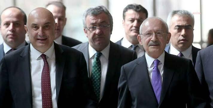Engin Özkoç: “Milletvekilliği Adaylık Başvurusu Yapmadım Ancak CHP Çatısı Altında Aktif Siyasete Devam Edeceğim. Demokratik, Güçlü Türkiye’yi Hep Birlikte İnşa Edeceğiz” CHP Grup Başkanvekili Engin Özkoç, 14 Mayıs’ta yapılacak milletvekilliği seçimi