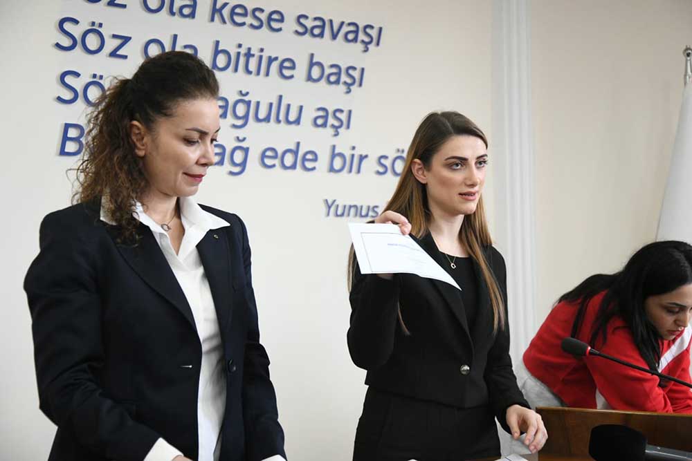2023 Yılı Çocuk Meclisi Başkanlık Divanı ve 2023 Yılı Genç