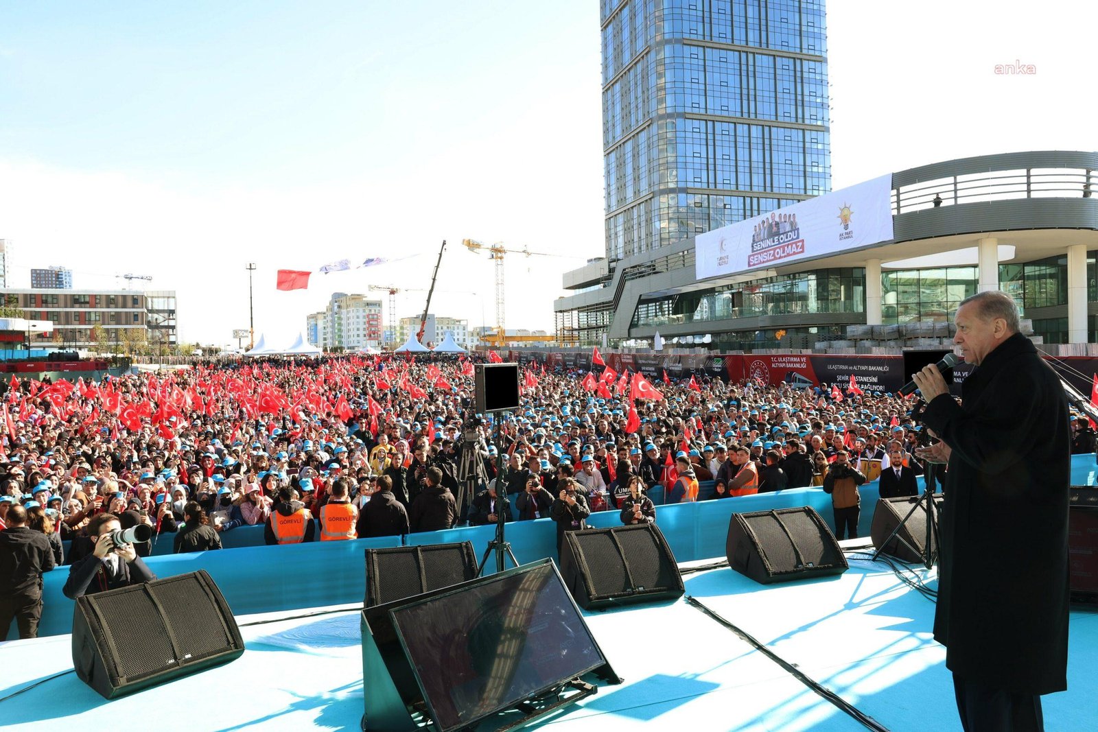 Cumhurbaşkanı Recep Tayyip Erdoğan, bugün İstanbul'da; “Üç yılı geçti bu